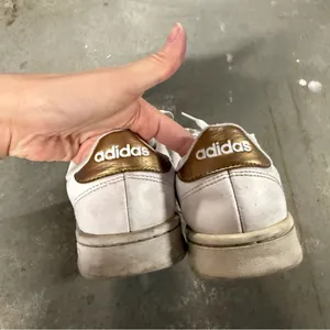 Adidas Advantage Sneakers Womens 6 White Copper Metallic Low Lace Up thumbnail 4