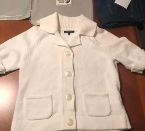 Ann Taylor sz small sweater thumbnail 1
