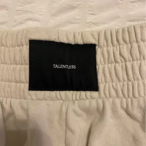 Talentless shorts thumbnail 3