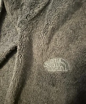 Black north face  thumbnail 2