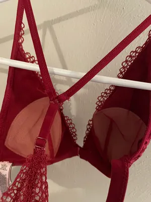 Victorias Secret Red Lace Bralette thumbnail 6
