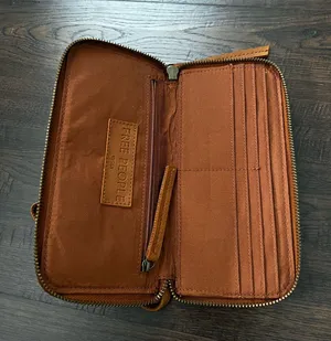 Free People Wallet thumbnail 5