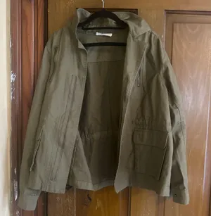 Green jacket Size M thumbnail 1