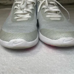 Nike Women Flex Experience RN 7 Size 8 Gray Running Shoes thumbnail 3