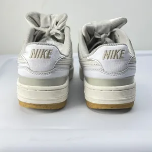 Nike Gamma Force White Phantom Light Bone DX9176-103 Womens Size 7 Low Top Sneak thumbnail 3