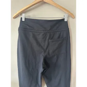 Old Navy Extra High-Waisted CloudComfy Jogger Leggings Black Size M thumbnail 4