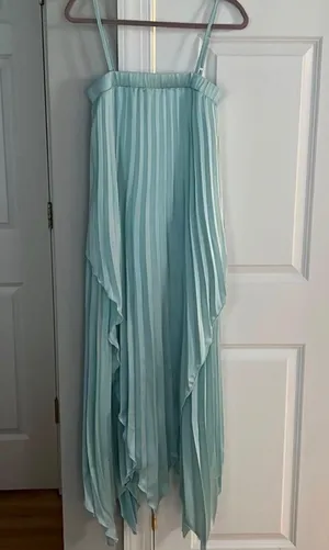 Boutique Dress thumbnail 3