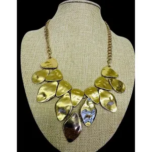 Hammered Like Flat Stones Gold Tone 16" Adjustable Necklace‎ Statement Piece thumbnail 3