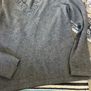 Charter‎ Club gray cashmere sweater size M thumbnail 3