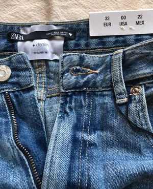ZARA Dropped Fit Jeans thumbnail 6