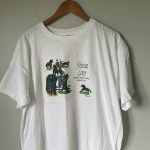 Fruit of the Loom Vintage 1998 T-Shirt 'Friesian Love' Horse White Unisex XL thumbnail 3