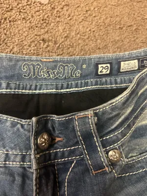 Miss Me Denim Shorts Distressed thumbnail 4