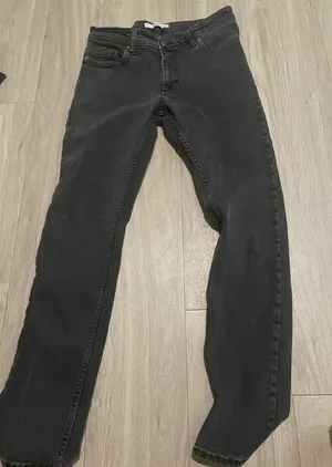 Mango Women's Straight Leg Jeans in Washed Black thumbnail 1