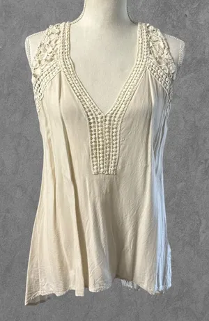 LOVESTITCH | Cream Ivory Floral Crochet Lace Tunic Tank Top Size M thumbnail 1