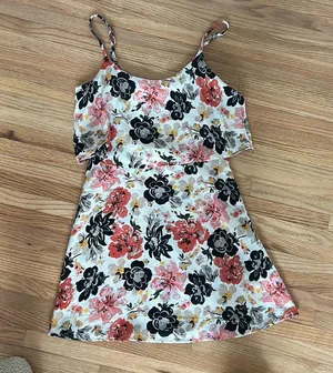 Abercrombie & fitch floral spaghetti strap tiered a line dress thumbnail 2