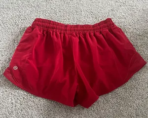 Hotty Hot Short 2.5” Dark Red thumbnail 2