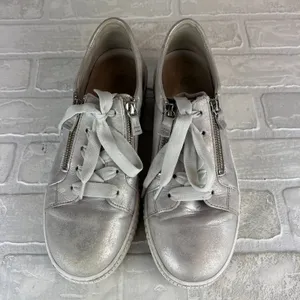 Gabor Platform Sneakers Womens 8 Silver Leather Metallic Lace Up Zip Comfort thumbnail 2