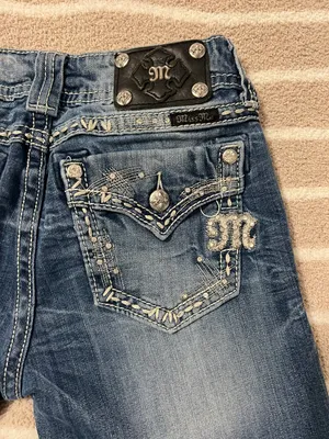 Capris thumbnail 1