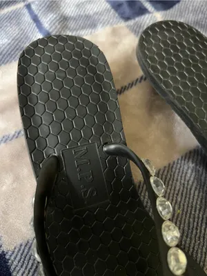 Black Jeweled Women's Flip Flop Sandals thumbnail 9
