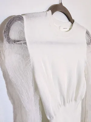 Idem Ditto White Cropped Sweater with Sheer Sleeves Size Medium Flaw thumbnail 4