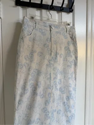 For Love & Lemons Chantal Blue Floral Swan Denim Midi Skirt M thumbnail 4