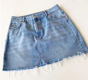 Topshop MOTO Denim Mini Skirt thumbnail 3
