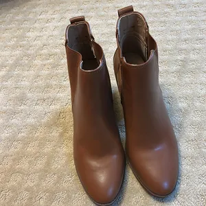 Pure Navy Weller Brown Faux Leather Booties, 9 NWOT thumbnail 3