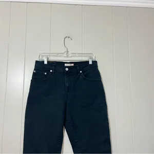 Levi’s 550 Relaxed Bootcut Jeans Women’s Black Size 8 Short Classic Denim thumbnail 3