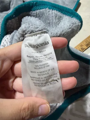 Patagonia Gray Fleece Quarter-Snap Pullover with Teal Accents large thumbnail 8