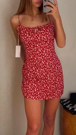 Reformation Mini Dress floral sleeveless womens Red White size 2 cocktail party thumbnail 1