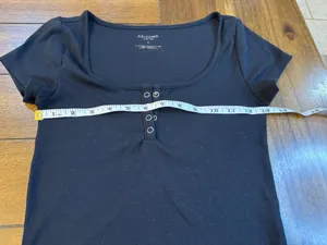 Arizona Jean Co. Ribbed Short Sleeve Henley Top - Solid Black (Like New) thumbnail 5