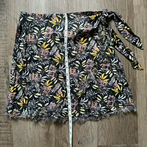 NWT Natural Life Holly Wrap Mini Skirt thumbnail 10