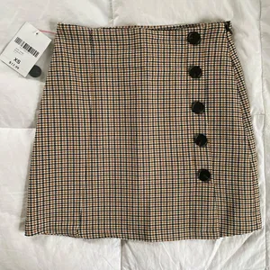Forever 21 Mini Skirt thumbnail 1