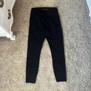 Victoria's Secret Black cropped leggings, high waisted! thumbnail 2