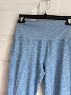 Alo High-Waist Alosoft Lounge‎ Legging size Medium in Heathered Sky thumbnail 4