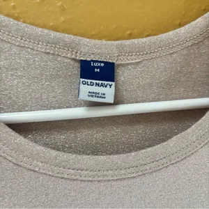 Old Navy luxe Light pink shine Top size M thumbnail 2