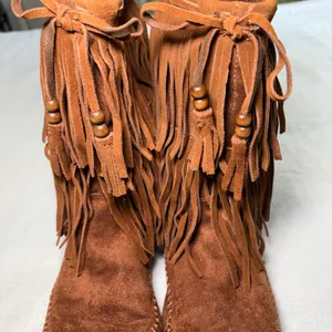 Mossimo Brown Suede Leather Fringe Moccasin Boots Womens 9 Faux Fur Lined Boho thumbnail 8