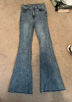 High Rise Flare Jeans Blue Size M thumbnail 1
