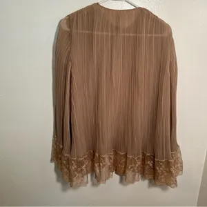 Women's‎ Pleated Blouse Long Sleeve Tan Brown Lace Hem Reversible Tie Closure thumbnail 4