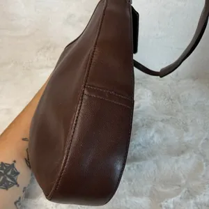 Vintage Coach y2k 2002 Legacy Hobo Mahogany Bag thumbnail 9
