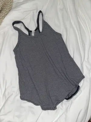 Lululemon Tank thumbnail 1