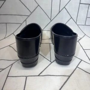 Sanita Professional Clogs‎ Size 40 Black Leather Slip On Comfort Shoes thumbnail 3