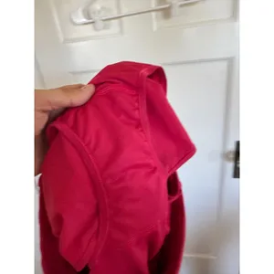 Lululemon bright pink running shorts Size 4 thumbnail 9