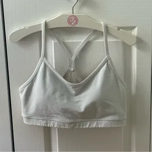 Lululemon Flow Y IV Bra in White thumbnail 1