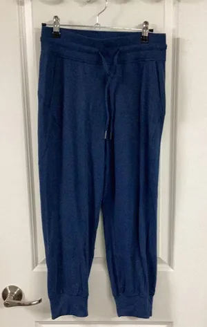 Align Super High Rise Jogger Cropped thumbnail 1