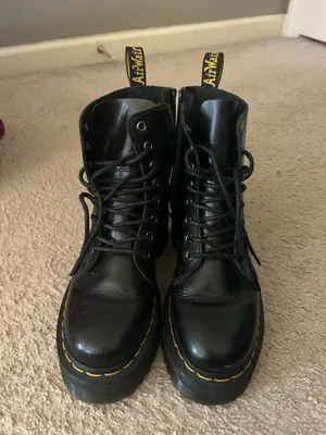 Dr. Martens thumbnail 2
