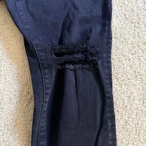 American Eagle Jeans Black Distressed Jegging Next Level Stretch Womens Size 14R thumbnail 9