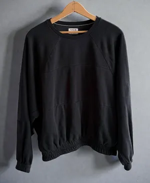 Hurley Black Crewneck‎ Sweatshirt thumbnail 1