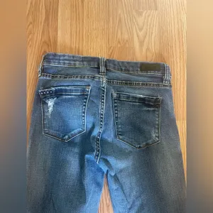 BLANK NYC jeans thumbnail 3