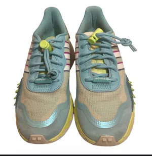 Adidas Choigo Women's Sneakers in Hazy Sky/Hi-Res Yellow with toggle Lacing thumbnail 1